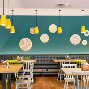 *** Hotel Vienna House Easy By Wyndham Friedrichshain Deutschland
